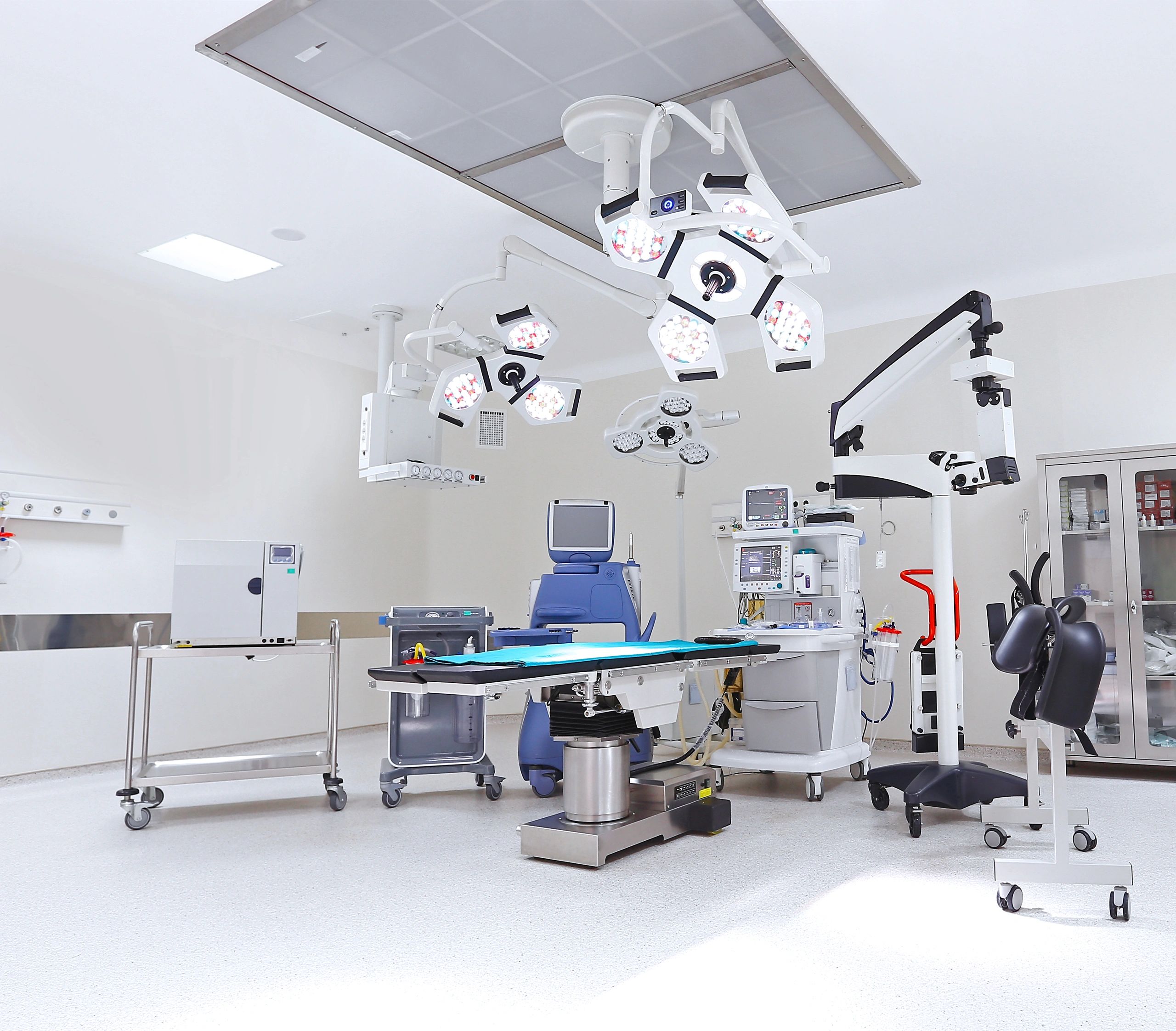 Professional treatment room equipment